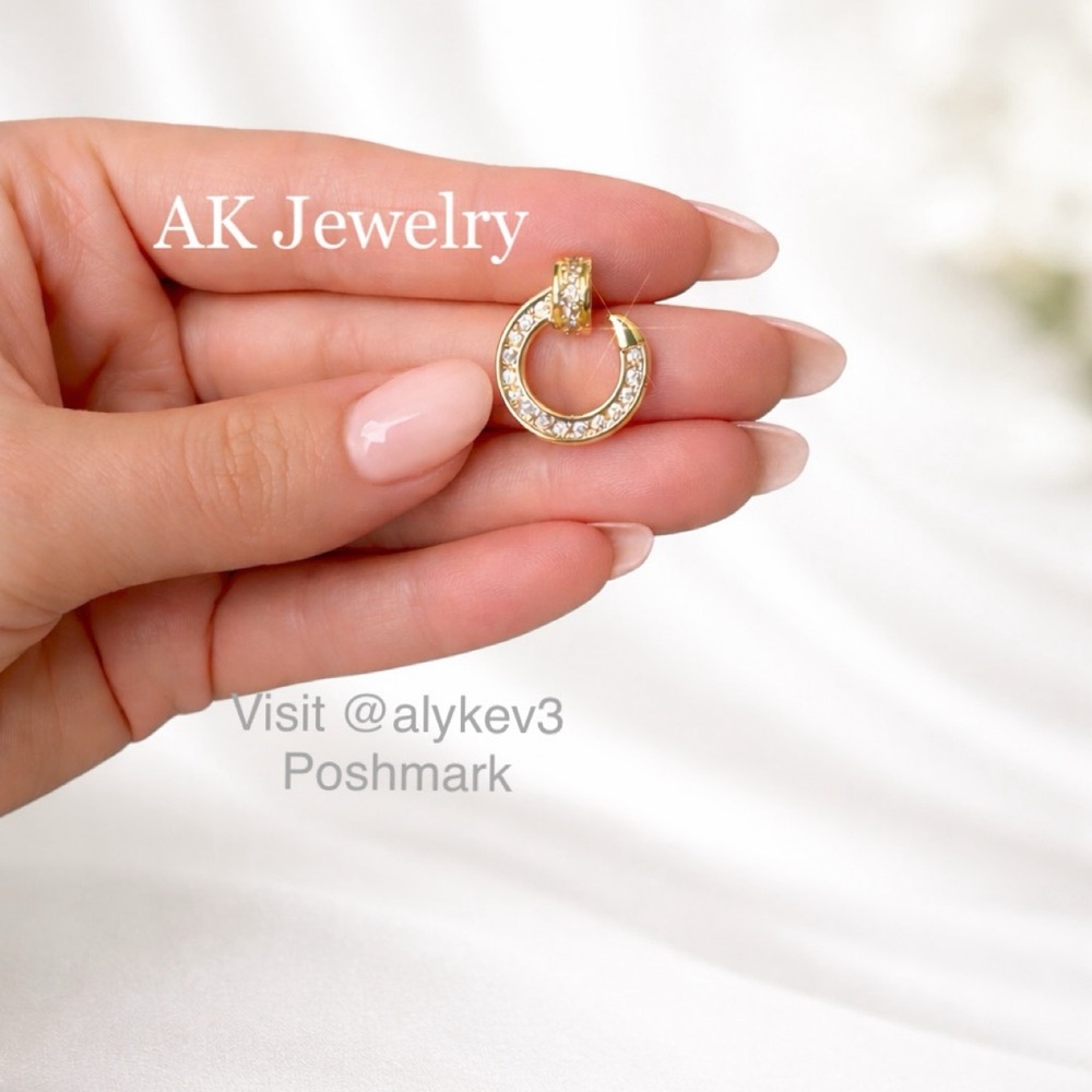 💎LUXURY NAIL EARRINGS GOLD Zircon Diamond Pave Elegant Classy - Picture 3 of 9
